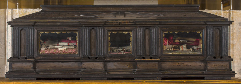 Milan (?), Ancienne châsse de saint Sigisbert, Vers 1610, Bois, verre et tissu