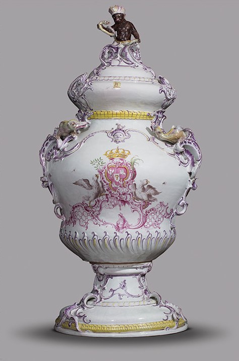 Manufacture de Niderviller, Grand vase de monstrance, faïence, vers 1750-1755