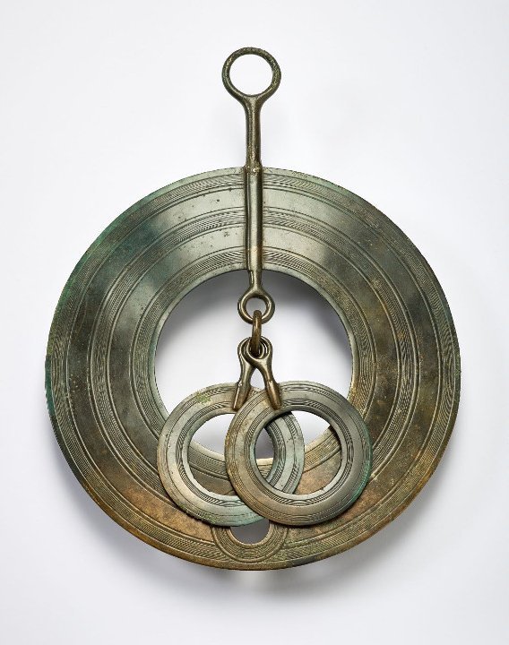 Tintinnabulum, alliage cuivreux, bronze final	