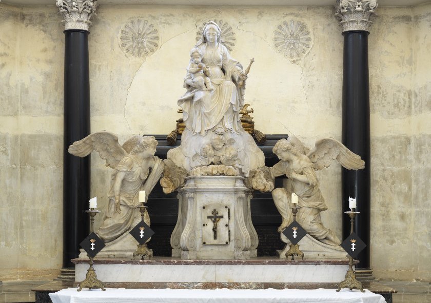 D’après un modèle de Rémy François Chassel, La Vierge de Lorette portée par les anges, Le Christ mort pleuré par un ange, Vers 1756, Marbre